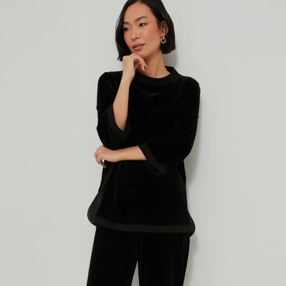 Tuckernuck Women's Plus Black Velour Jojo Top Tunic Swingy Soft Size XXL 3/4